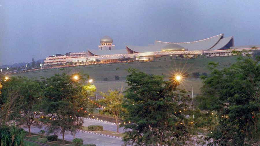 Istana Kepresidenan Brunei, Nurul Iman