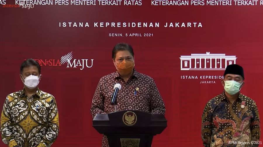 Menko Perekonomian Airlangga Hartarto Saat Memberikan Keterangan Pers Para Menteri terkait Rapat Terbatas (Tangkapan Layar Youtube Sekretariat Presiden)