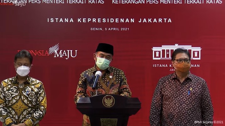 Menko PMK, Muhadjir Effendy Saat Memberikan Keterangan Pers Para Menteri terkait Rapat Terbatas (Tangkapan Layar Youtube Sekretariat Presiden) Menko PMK, Muhadjir Effendy Saat Memberikan Keterangan Pers Para Menteri terkait Rapat Terbatas (Tangkapan Layar Youtube Sekretariat Presiden)