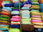 Hore! Baju Lebaran Belum Naik Harga, tapi...