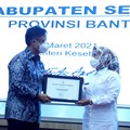 Sukses Basmi Frambusia, Bupati Serang Raih Penghargaan Menkes