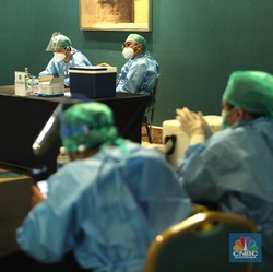 Beda dengan Sinovac, Jarak Vaksin AstraZeneca 12 Minggu