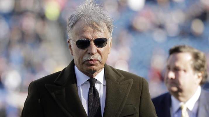Los Angeles Rams owner Stanley Kroenke walks on the field before an NFL football game between the Rams and the New England Patriots, Sunday, Dec. 4, 2016, in Foxborough, Mass. (AP Photo/Steven Senne)
