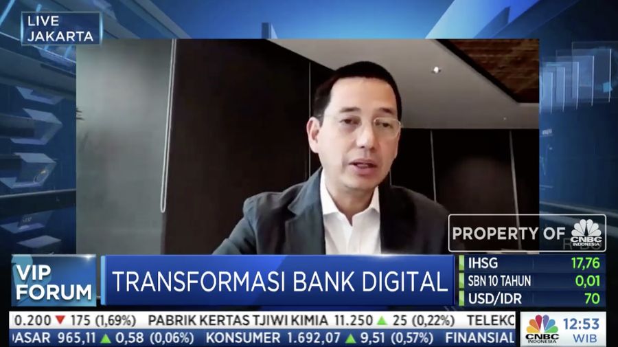 Direktur Bank Jago Kharim Indra Gupta Siregar dalam acara VIP Forum bertajuk 
