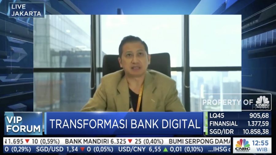 Direktur Utama Bank Neo Commerce Tbk Tjandra Gunawan dalam acara VIP Forum bertajuk 