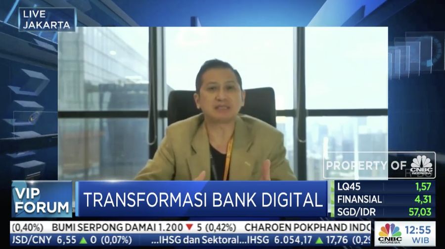 Direktur Utama Bank Neo Commerce Tbk Tjandra Gunawan dalam acara VIP Forum bertajuk 