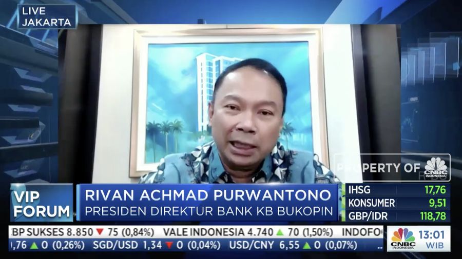 Direktur Utama Bukopin Rivan A. Purwantono dalam acara VIP Forum bertajuk 