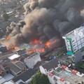 Breaking! Tanah Abang Kebakaran, 15 Unit Damkar Dikerahkan
