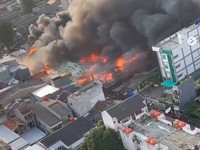 Breaking! Tanah Abang Kebakaran, 15 Unit Damkar Dikerahkan