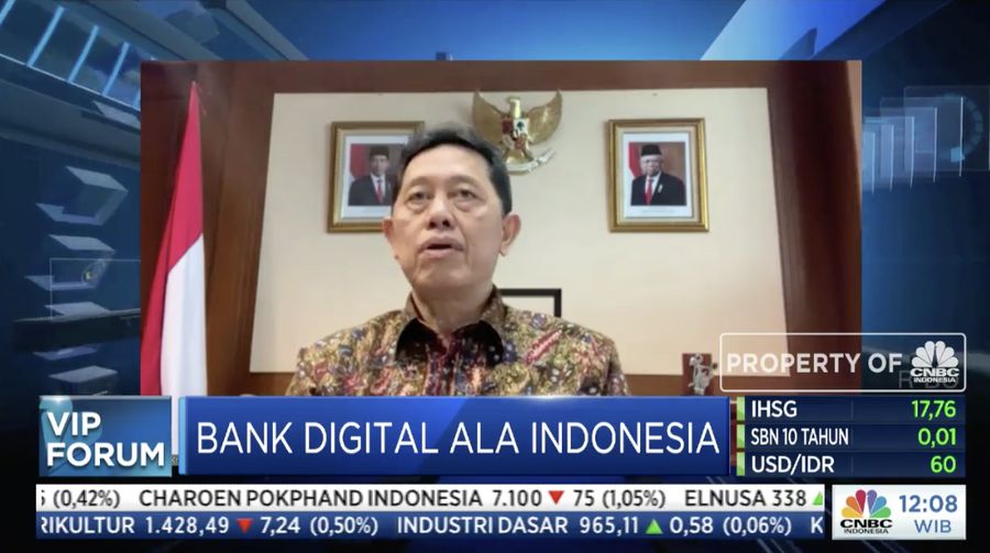 Kepala Eksekutif Pengawas Perbankan Otoritas Jasa Keuangan (OJK), Heru Kristiyana dalam acara VIP Forum bertajuk
