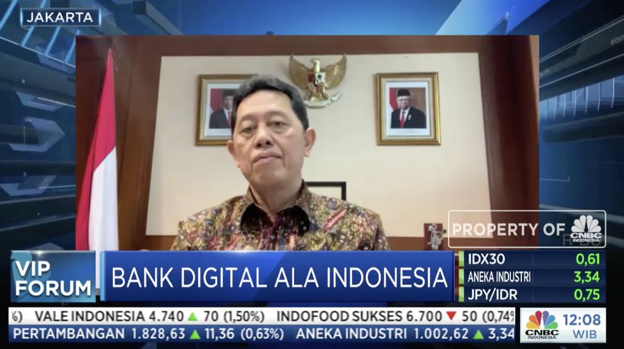 Kepala Eksekutif Pengawas Perbankan Otoritas Jasa Keuangan (OJK), Heru Kristiyana dalam acara VIP Forum bertajuk