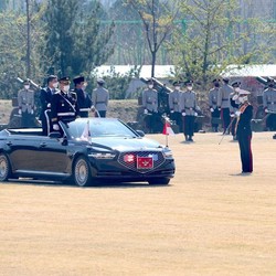 Bak Presiden, Prabowo Aksi di Limusin-Dijamu Presiden Korsel!