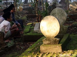 Bacaan Doa Ziarah Kubur dan Surah Yasin, Lengkap dengan Arab, Latin dan Arti
