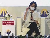 Sri Mulyani Ingin Hemat, Luhut Malah Suruh PNS Work From Bali
