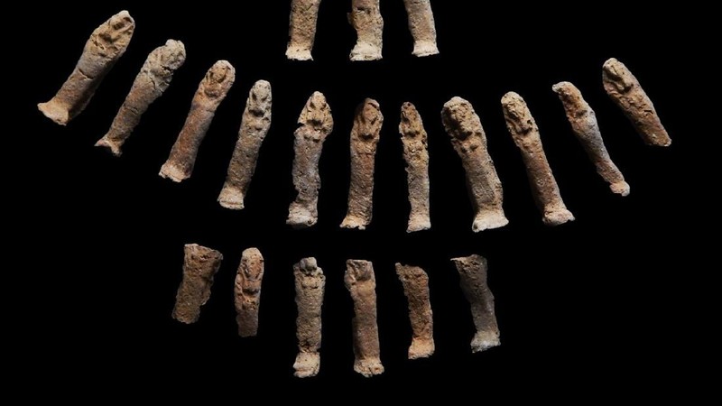 An undated handout photo released Thursday, April 8, 2021 by the by the Zahi Hawass Center For Egyptology shows an archaeological discovery as part of the 'Lost Golden City' in Luxor, Egypt. The city is 3000 years old, dates to the reign of Amenhotep III, and continued to be used by Tutankhamun and Ay. (by the Zahi Hawass Center For Egyptology via AP)