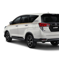 Calon 'Penghancur' Berdatangan, Innova Tak Keluar Model Baru!