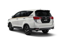 Jadi Mobil Terlaris RI, Ini Sosok 'Pembunuh' Baru Avanza