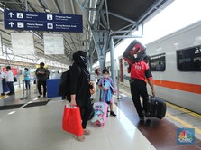 Awas Gak Kebagian! Tiket KA Lebaran dari Jakarta Hampir Habis