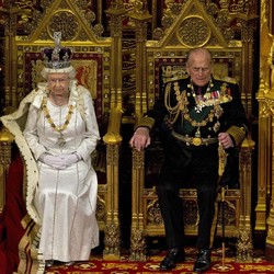 Afrika Minta Berlian di Mahkota Ratu Elizabeth Dikembalikan