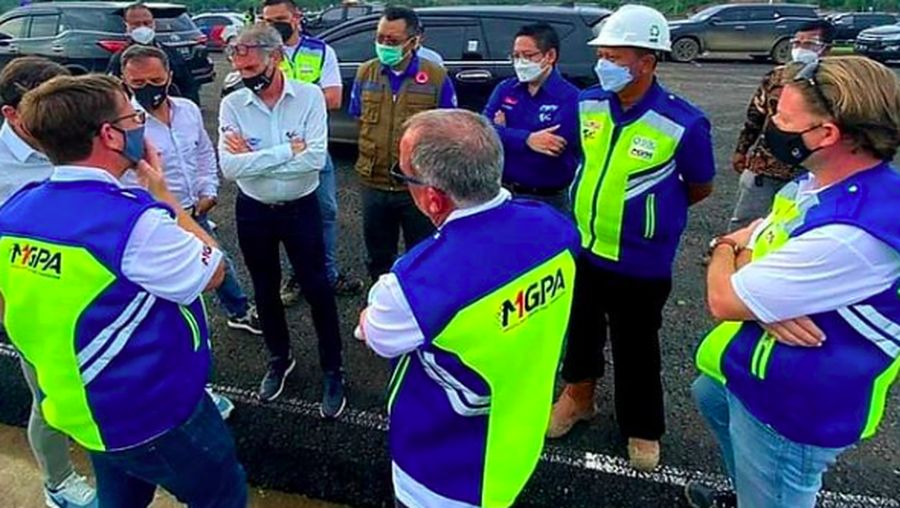 Inspeksi Dorna Sports dan FIM di Mandalika/Dok Instagram Zulkieflimansyah