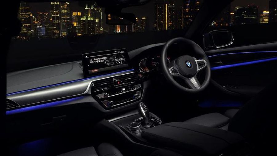 BMW Indonesia resmi memperkenalkan mobil sedan bisnis terbaru mereka BMW 520i M Sport dan BMW 530i Opulence. (Dok: BMW)