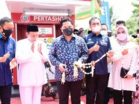 Menteri BUMN & Kepala BPH Migas Resmikan Pertashop Pesantren