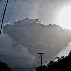 Gunung Ili Lewotolok NTT Erupsi, Kini Berstatus Siaga!