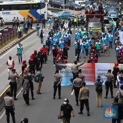 May Day! 50 Ribu Buruh Beraksi, Merapat Turun ke Jalan Today
