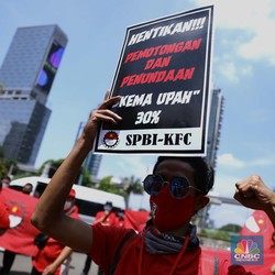 Markas 'Dikepung' Pekerjanya, KFC Ambil Langkah Tak Diduga!
