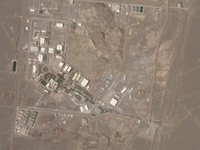 Israel Serang Fasilitas Nuklir, Iran Siapkan Serangan Balasan