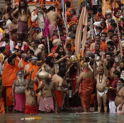 Mencekam, Tsunami Covid-19 Terjadi di India