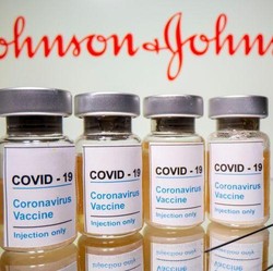 Heboh Vaksin Johnson & Johnson Diminta Setop, Ini Alasannya!
