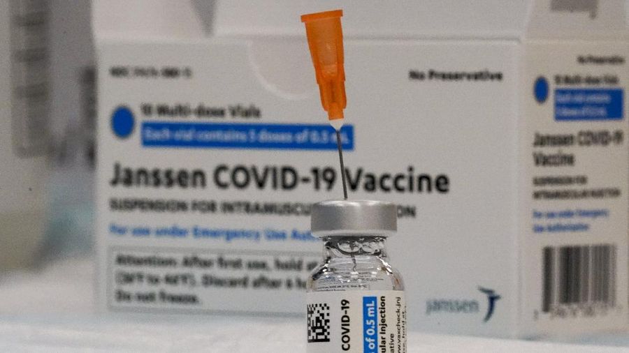 Vaksin Covid-19 Johnson & Johnson. AP/Mary Altaffer