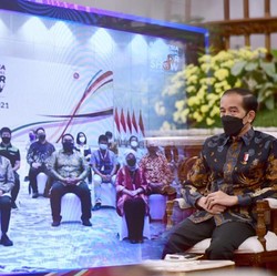 Simak! Jokowi Bicara Mobil Listrik, MotoGP, Sampai Formula E