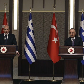 Wew, Menteri Yunani & Turki Ribut di Konferensi Pers