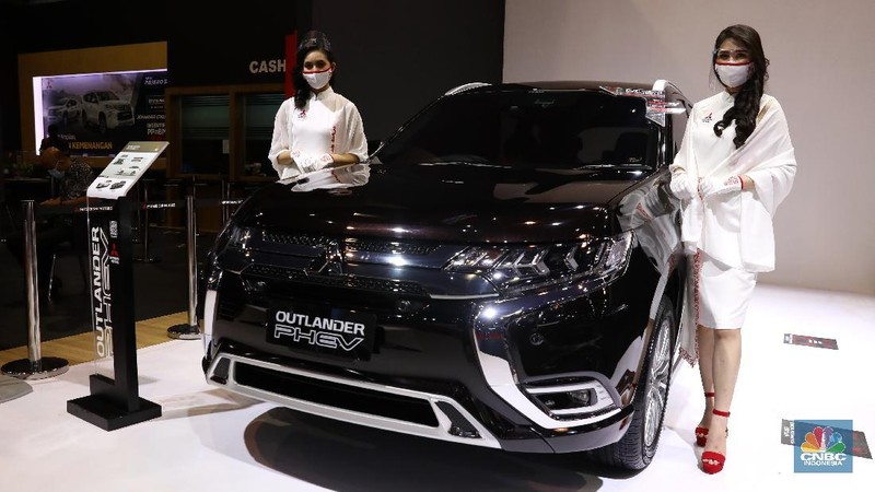Toyota Prius PHEV. CNBC Indonesia/Andrean Kristianto