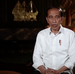 Jokowi Targetkan 70 Juta Orang Divaksin per Juli, Realistis?