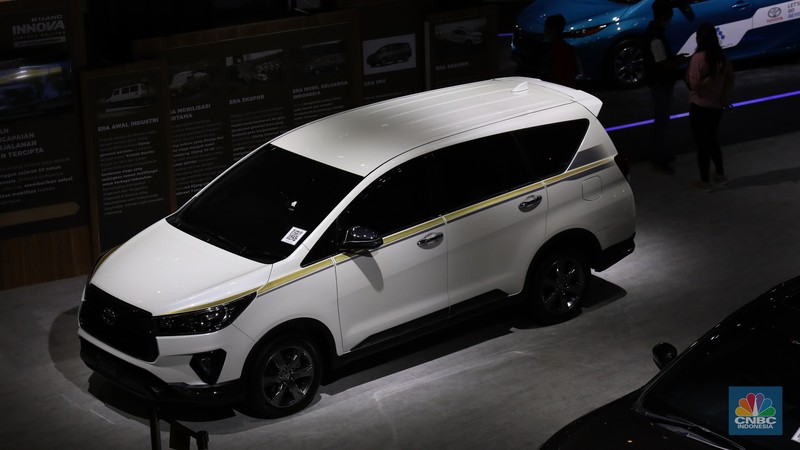 Pameran Otomotif IIMS Hybrid 2021 di JiExpo Kemayoran, Jakarta. CNBC Indonesia/Andrean Kristianto Pameran Otomotif IIMS Hybrid 2021 di JiExpo Kemayoran, Jakarta. CNBC Indonesia/Andrean Kristianto