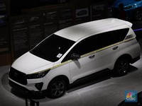 Harga Alphard Turun Hampir Setengah Miliar, Cek Mobil Lain!