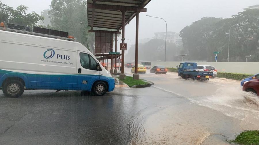 Banjir di salah satu sudut Singapura
