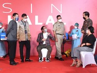 Vaksinasi Pekerja Seni, Ekonomi Kreatif Diharapkan Bangkit