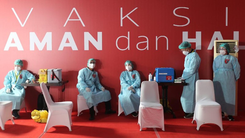 Jokowi Tinjau Vaksinasi Seniman dan Budayawan, Galeri Nasional Indonesia (Youtube BPMI)