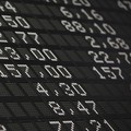 Miliki Uang Segini Kalau Mau Hidup dari Trading Saham Tanpa Kerja