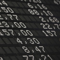 Miliki Uang Segini Kalau Mau Hidup dari Trading Saham Tanpa Kerja