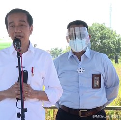 Jokowi di Indramayu: Pemerintah tidak Suka Impor Beras!