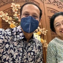 Di Tengah Isu Reshuffle Kabinet, Nadiem Temui Megawati