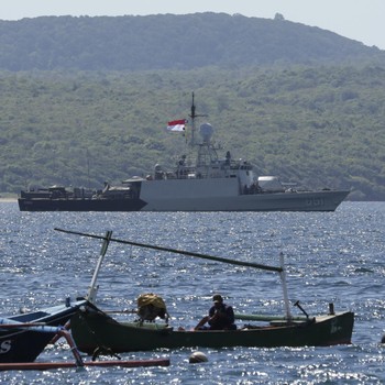 KRI Hingga Kapal Singapura Bantu Cari Kapal KRI Nanggala 402