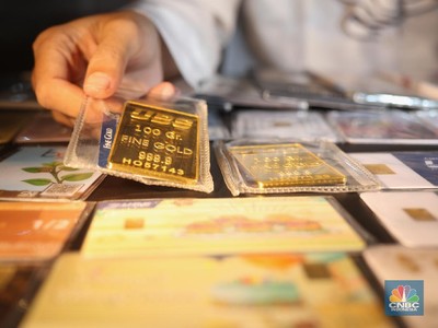 Harga Emas Galeri 24, UBS, Antam & Antam Retro Hari ini Turun Semua