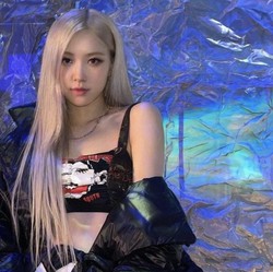 Ottoke, Rose BLACKPINK Positif Covid-19