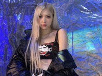 Ottoke, Rose BLACKPINK Positif Covid-19